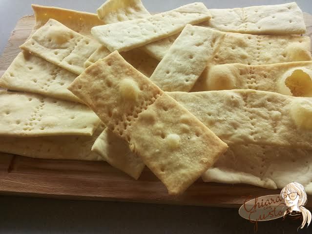 b_0_0_0_10_images_crackers4.jpg