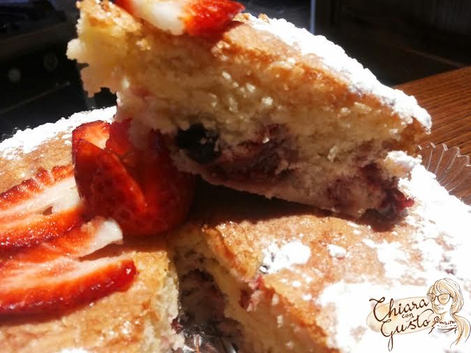 b_0_0_0_10_images_torta_fragole_interno.jpeg