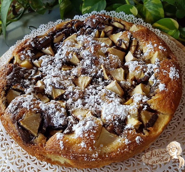 b_0_0_0_10_images_torta_mele_e_nutella.jpg