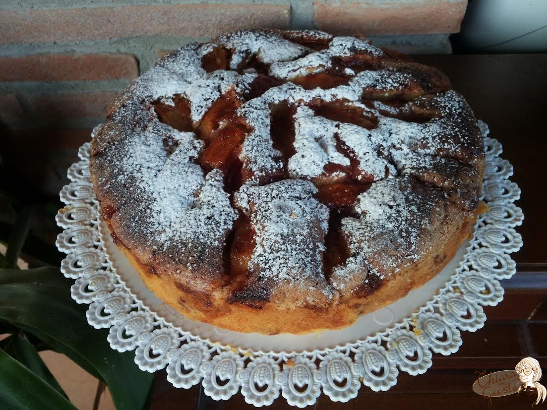 b_0_0_0_10_images_torta_soffice_di_fragole_e_mele.jpg